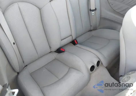 2004 Mercedes-Benz Clk 320 z USA, uszkodzony, nr VIN WDBTK65G24T024755